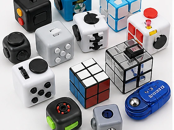 Fidget Cubes & Puzzles
